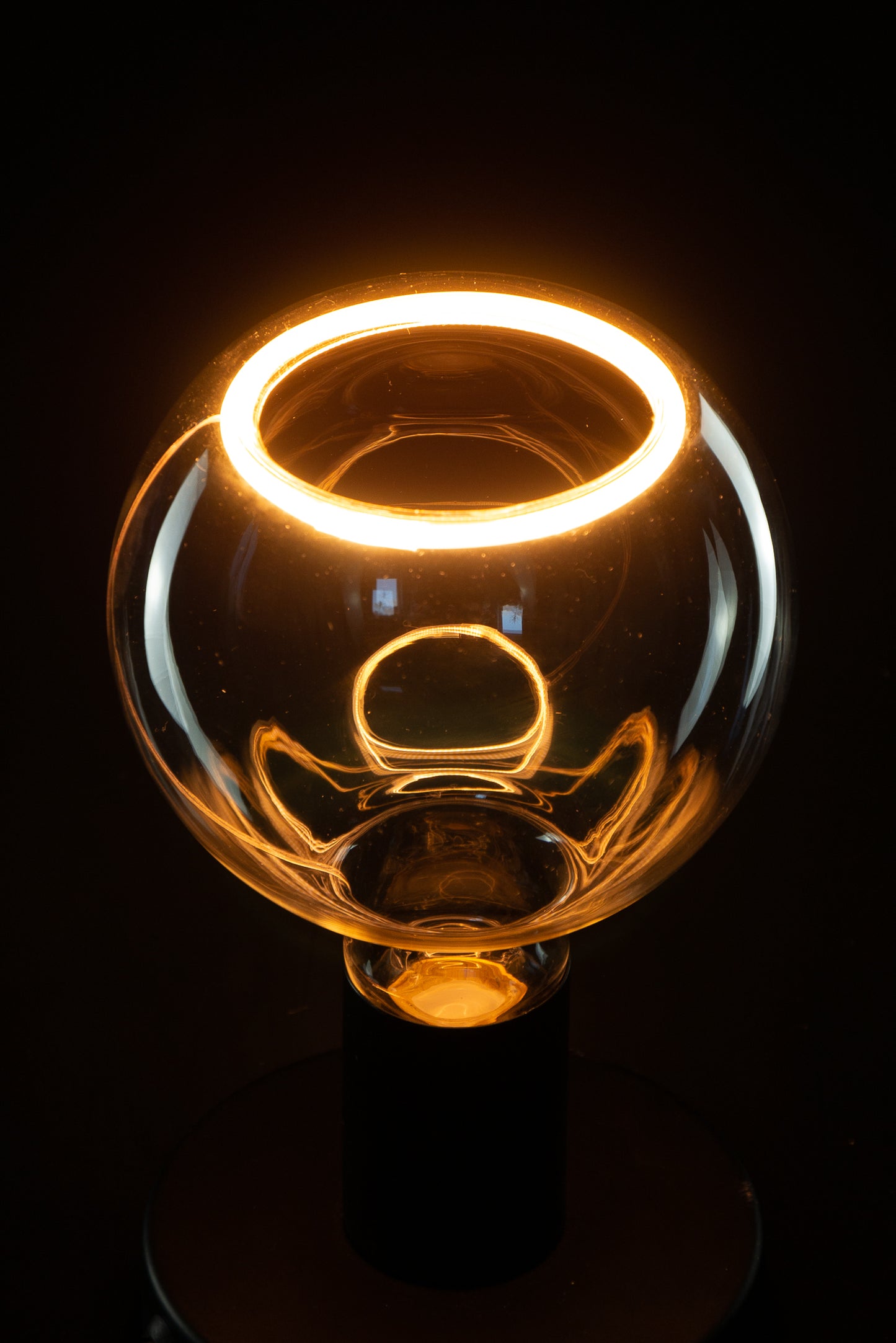 LED Žarnica SEGULA Floating Globus 125 Prozorna
