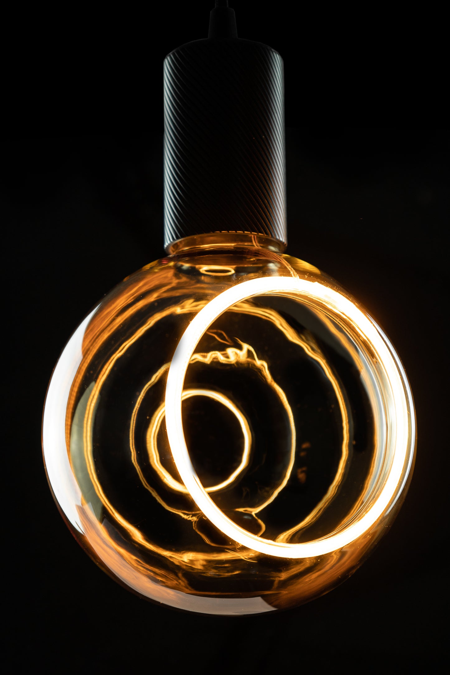 LED Žarnica SEGULA Floating Globus 150 Zlata 90°
