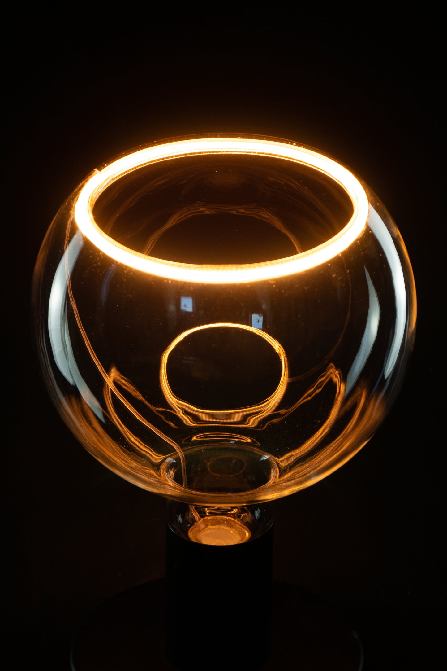 LED Žarnica SEGULA Floating Globus 150 Prozorna