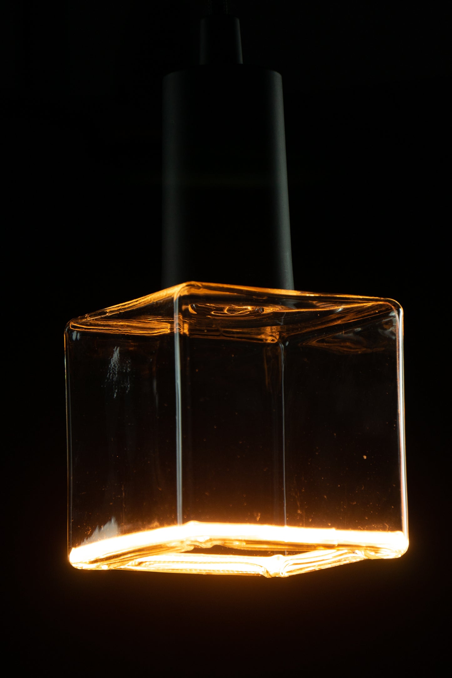 LED Žarnica SEGULA Floating Kocka 86 Prozorna